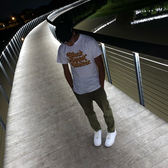 Meet your Posher, Nicholas - Picture 1 of 1